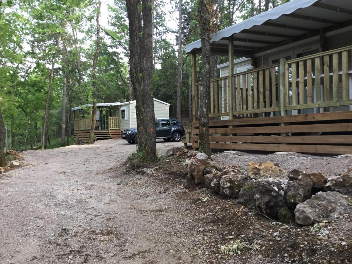Camping De Graniers Monoblet ภายนอก รูปภาพ